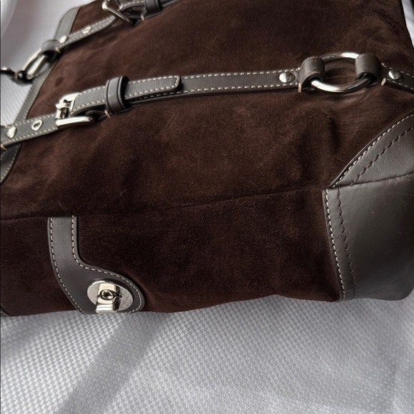 Coach - No. F12834 - Brown Leather & Suede Tote Bag - Picture 8 of 15